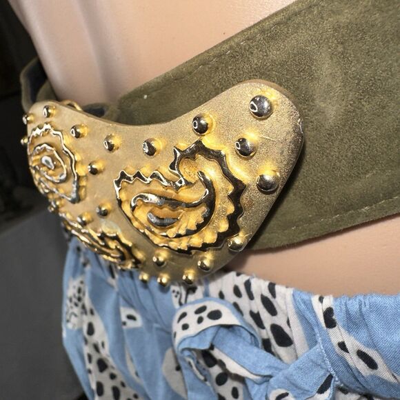 Carlisle Vintage Belt Sage Suede Gold Paisley Sz Small - Picture 3 of 10